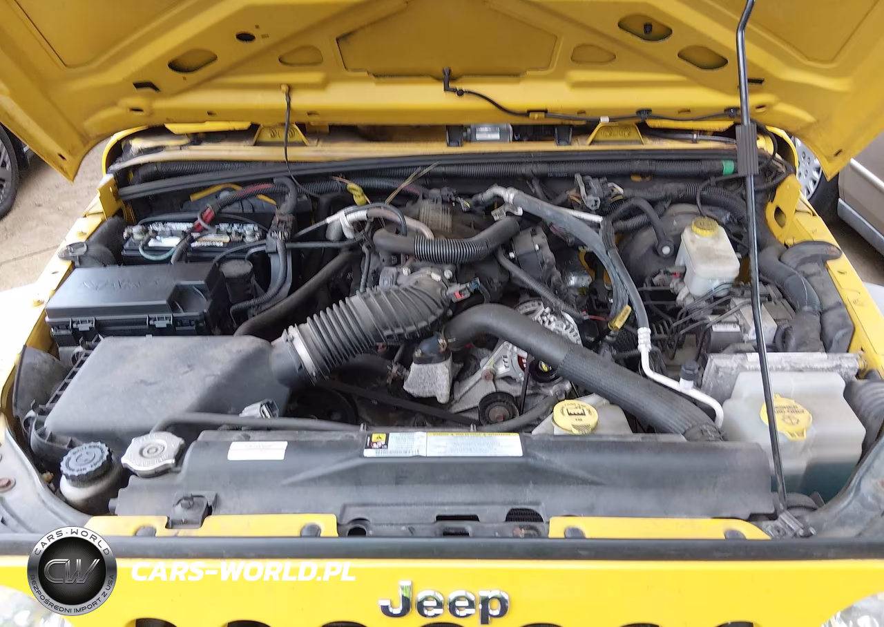 2011 Jeep Wrangler Unlimited Sport VIN:1J4HA3H17BL528757 - 10