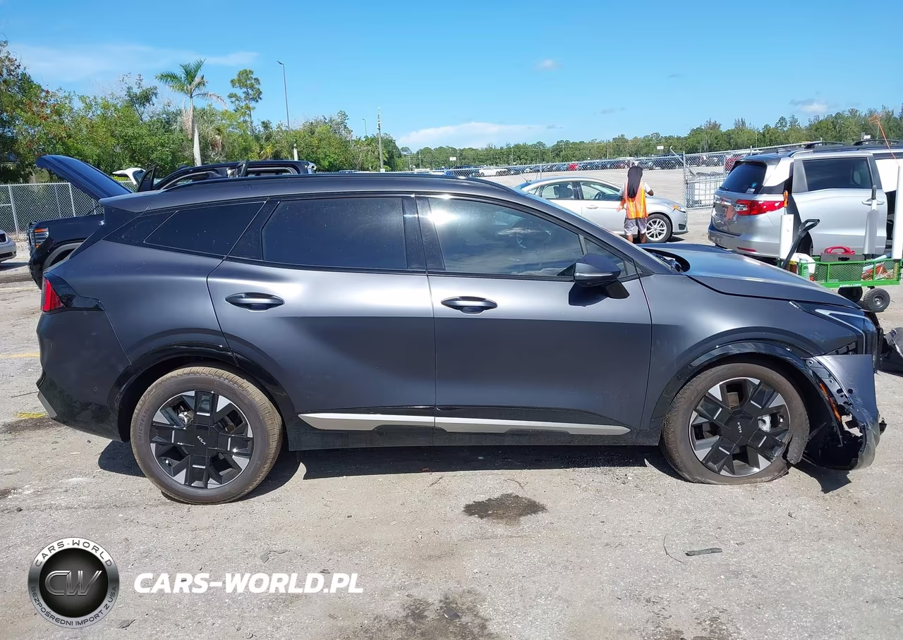 2026 Kia Sportage Sx-Prestige VIN:5XYK53DF9TG410496 - 12