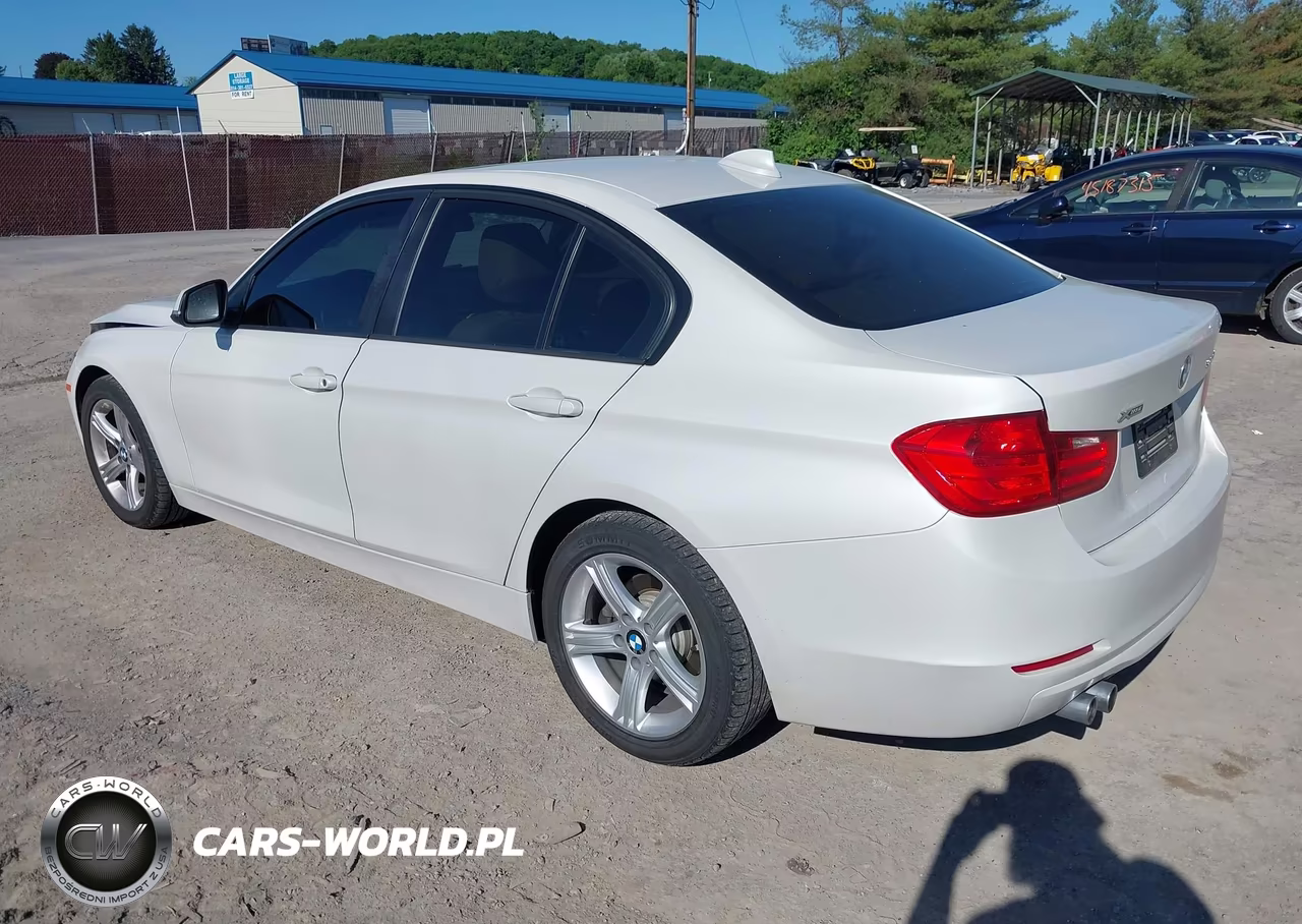 2013 BMW 328I xDrive VIN:WBA3B3C56DF541327 - 3