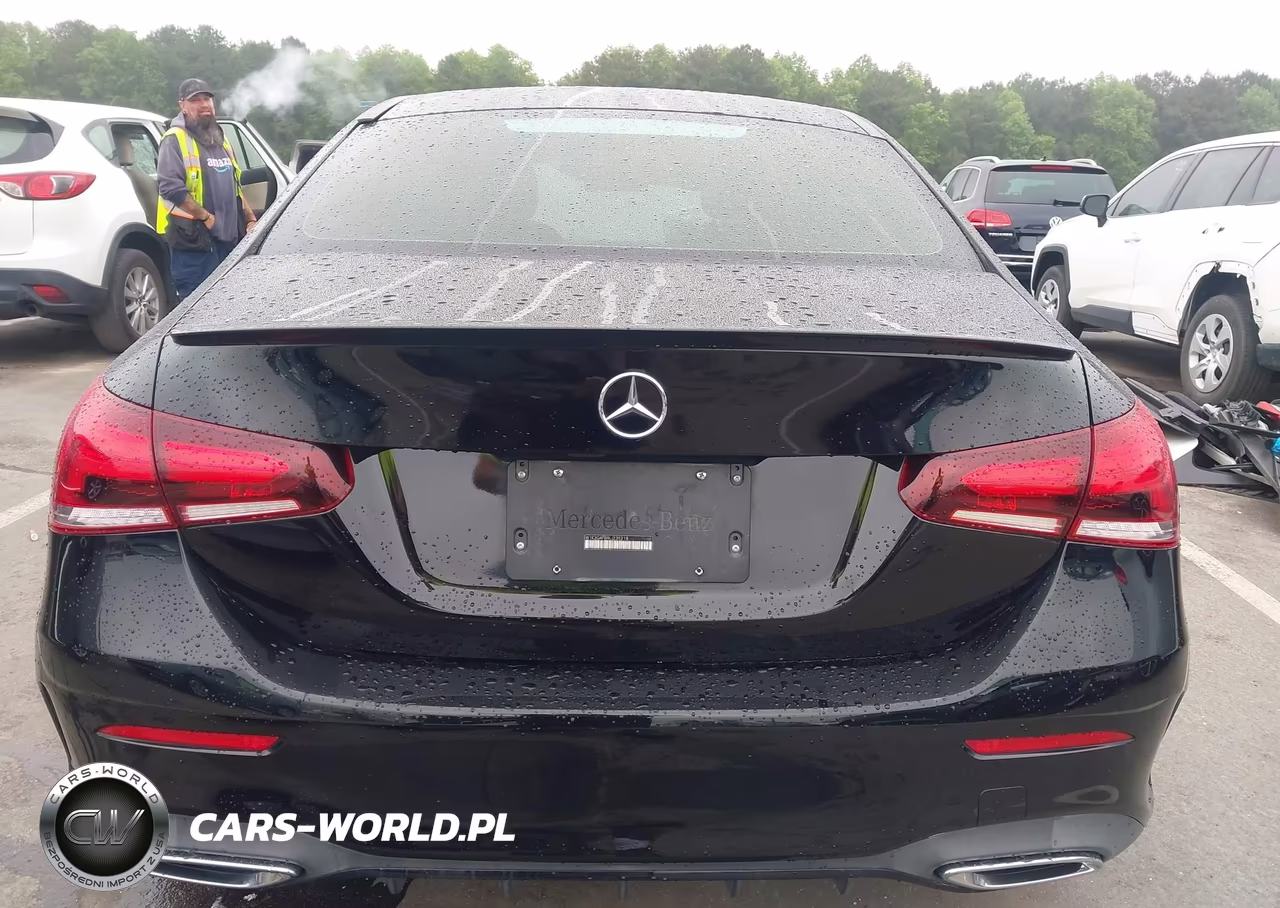2020 Mercedes-Benz A 220 4Matic VIN:W1K3G4FB9LJ235218 - 16
