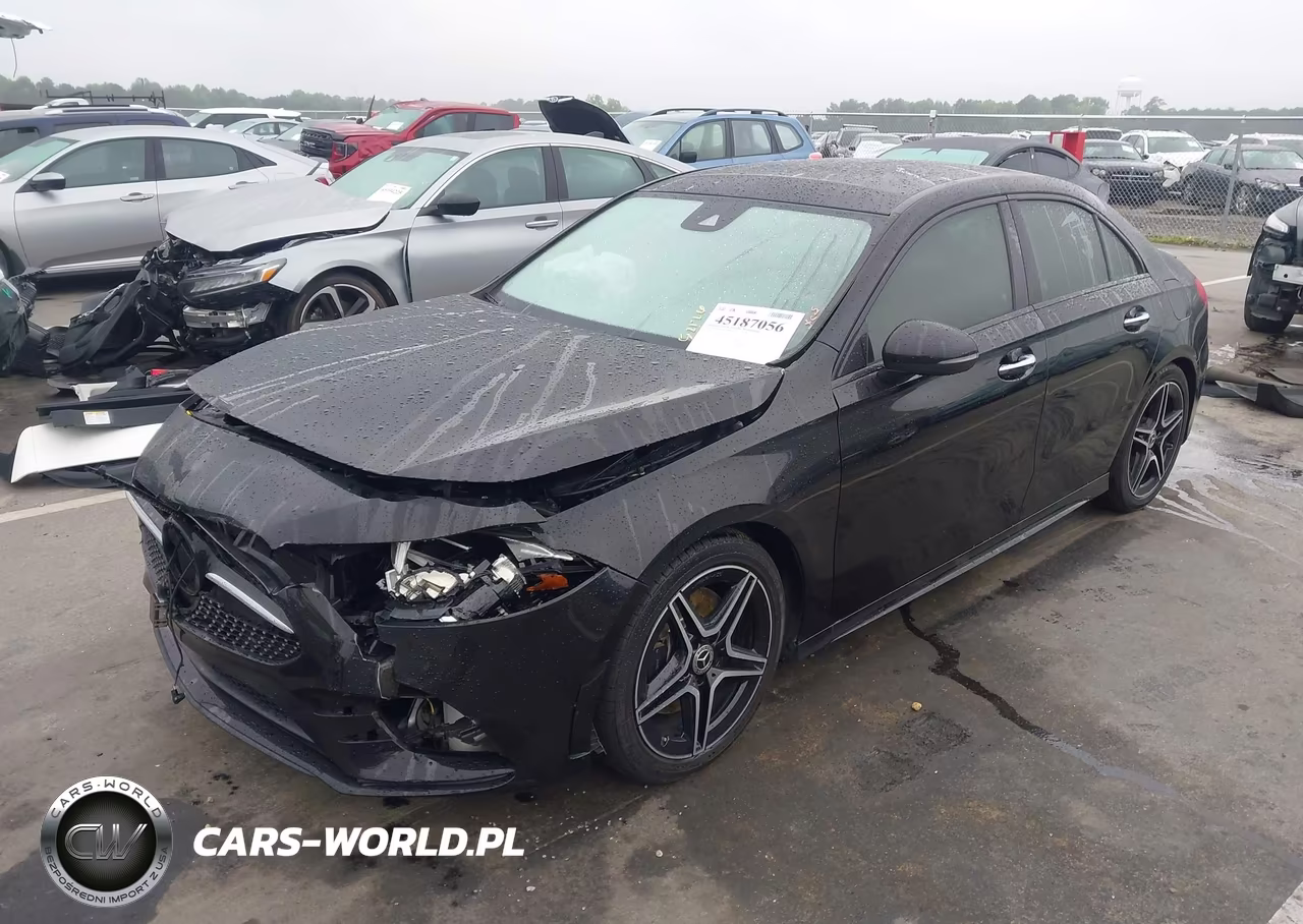 2020 Mercedes-Benz A 220 4Matic VIN:W1K3G4FB9LJ235218 - 2