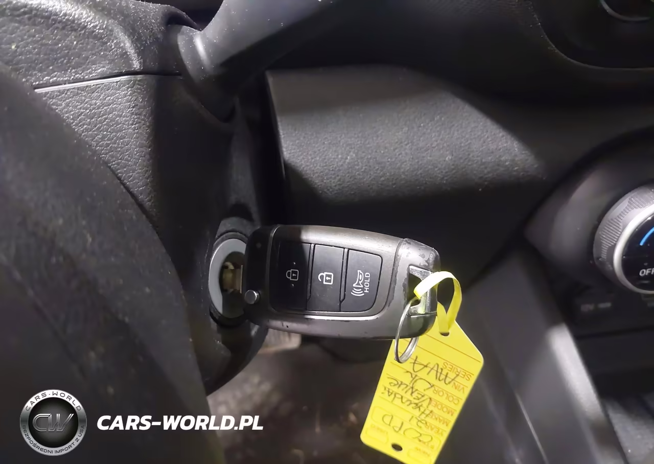 2021 Hyundai Venue Sel VIN:KMHRC8A37MU081269 - 11