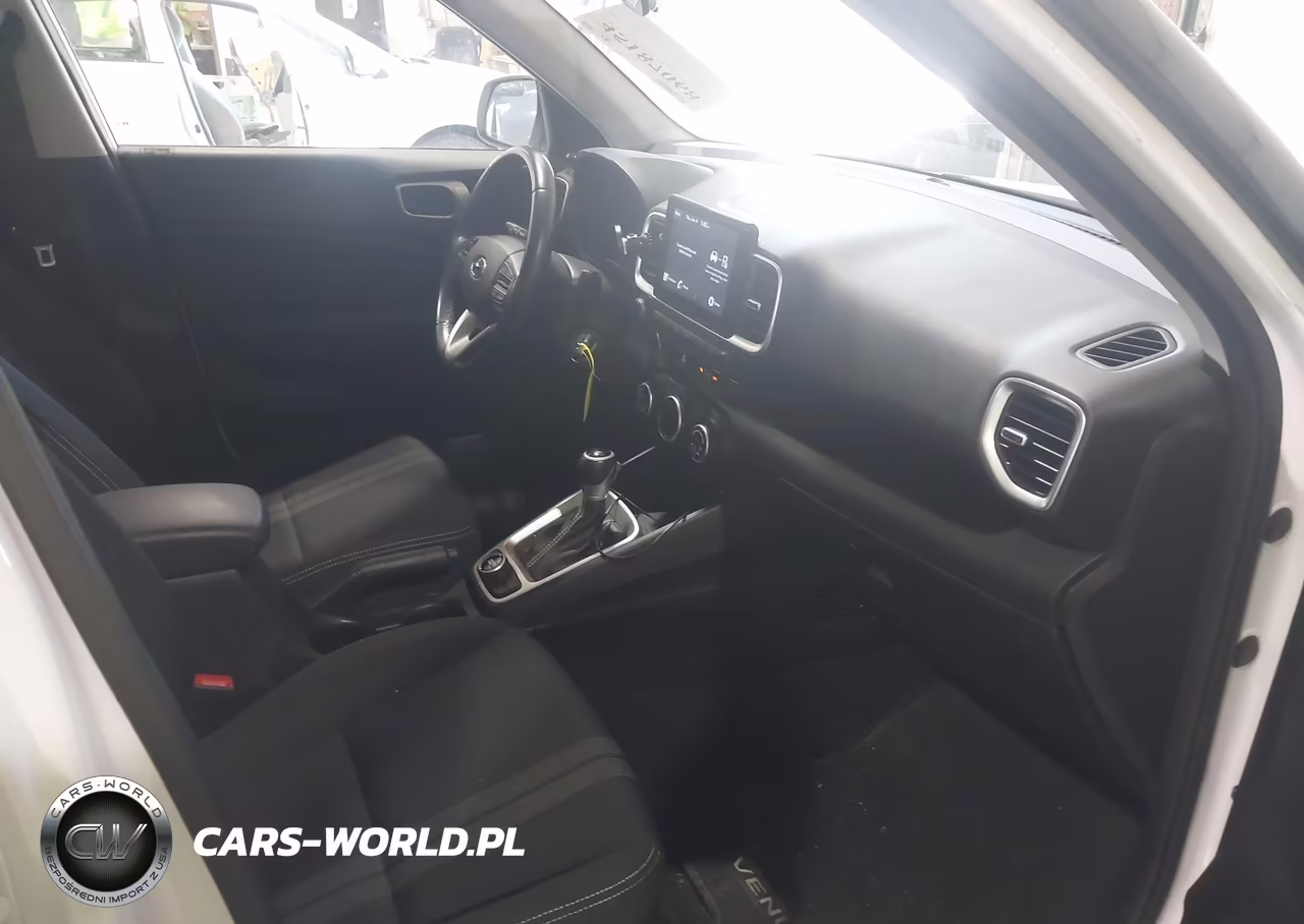 2021 Hyundai Venue Sel VIN:KMHRC8A37MU081269 - 5