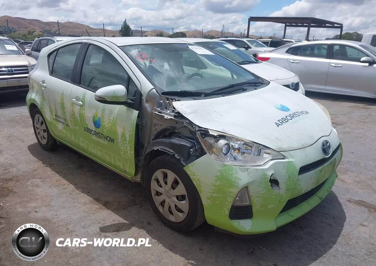 2013 Toyota Prius C One – zdjęcie 1 z 16