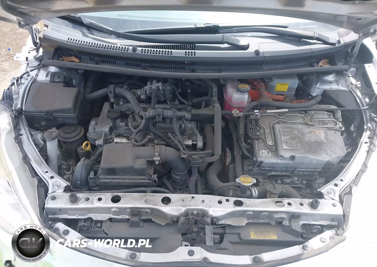 2013 Toyota Prius C One VIN:JTDKDTB36D1556819 - 10
