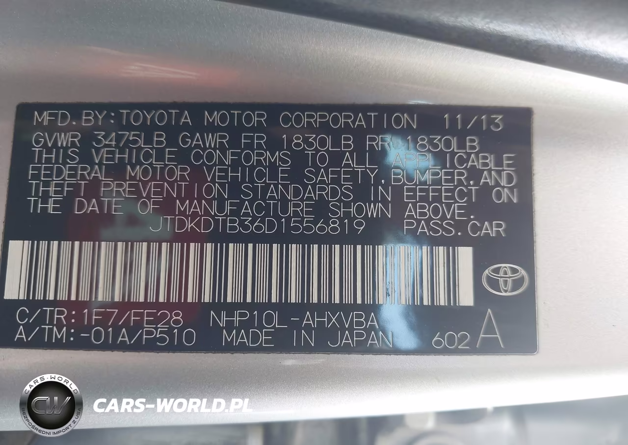 2013 Toyota Prius C One VIN:JTDKDTB36D1556819 - 9