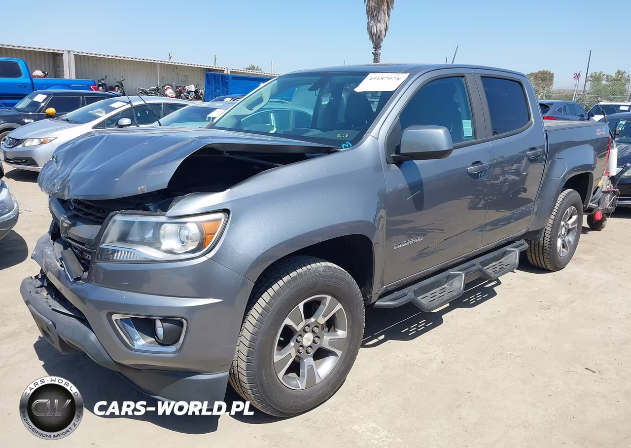 2018 Chevrolet Colorado Z71 VIN:1GCGSDEN1J1109891 - 2