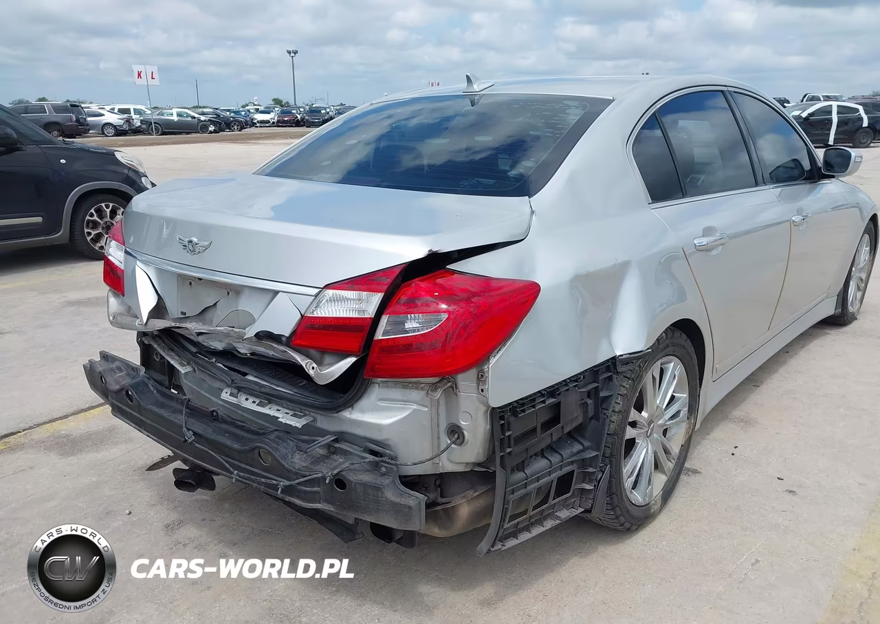 2012 Hyundai Genesis 3.8 VIN:KMHGC4DD2CU200851 - 17