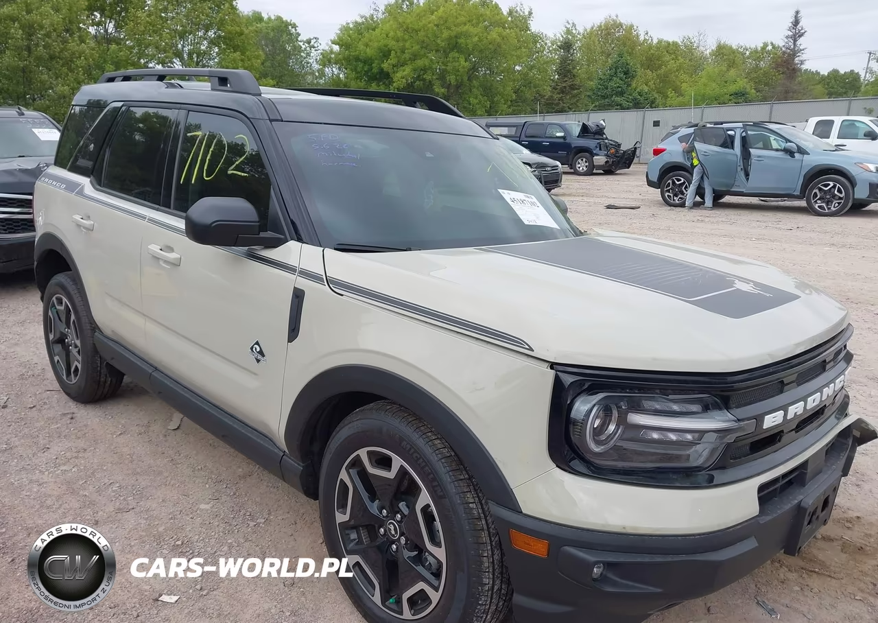 2024 Ford Bronco Sport Outer Banks – zdjęcie 1 z 22