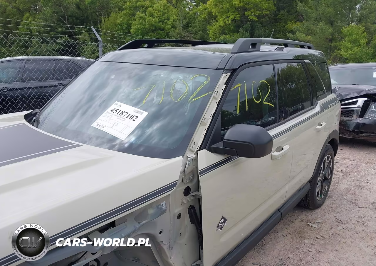 2024 Ford Bronco Sport Outer Banks VIN:3FMCR9C67RRF16484 - 20