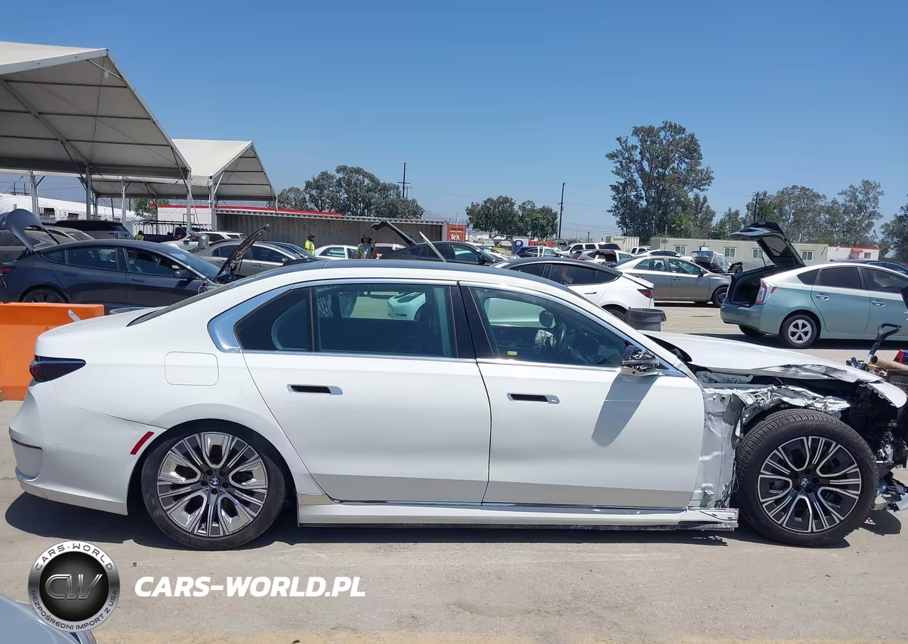 2025 BMW I7 Edrive50 VIN:WBY43EJ02SCT41887 - 13