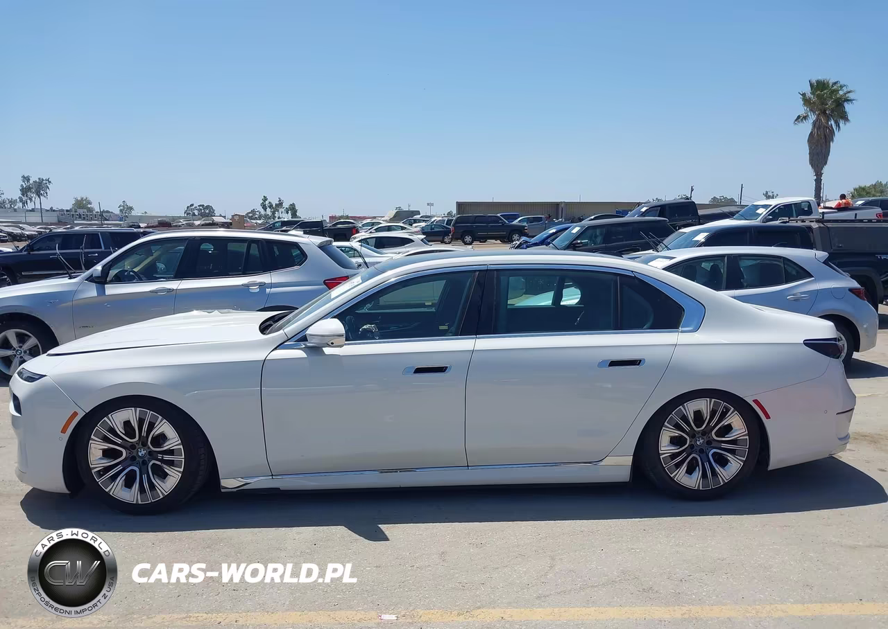 2025 BMW I7 Edrive50 VIN:WBY43EJ02SCT41887 - 14