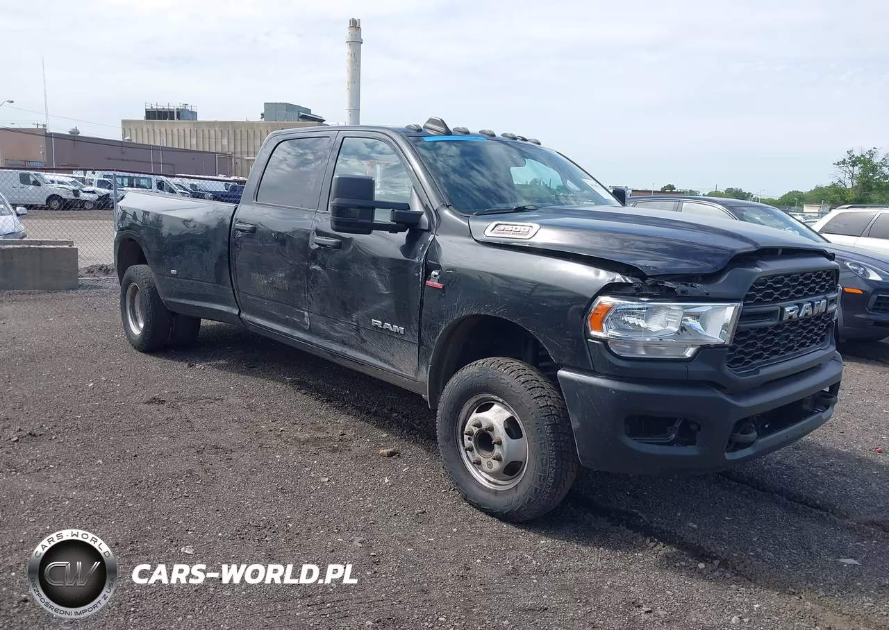 2020 Ram 3500 Tradesman 4X4 8' Box