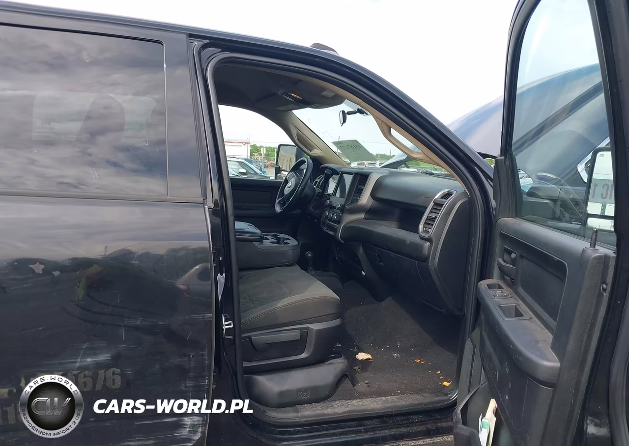 2020 Ram 3500 Tradesman 4X4 8' Box VIN:3C63RRGL2LG236129 - 12