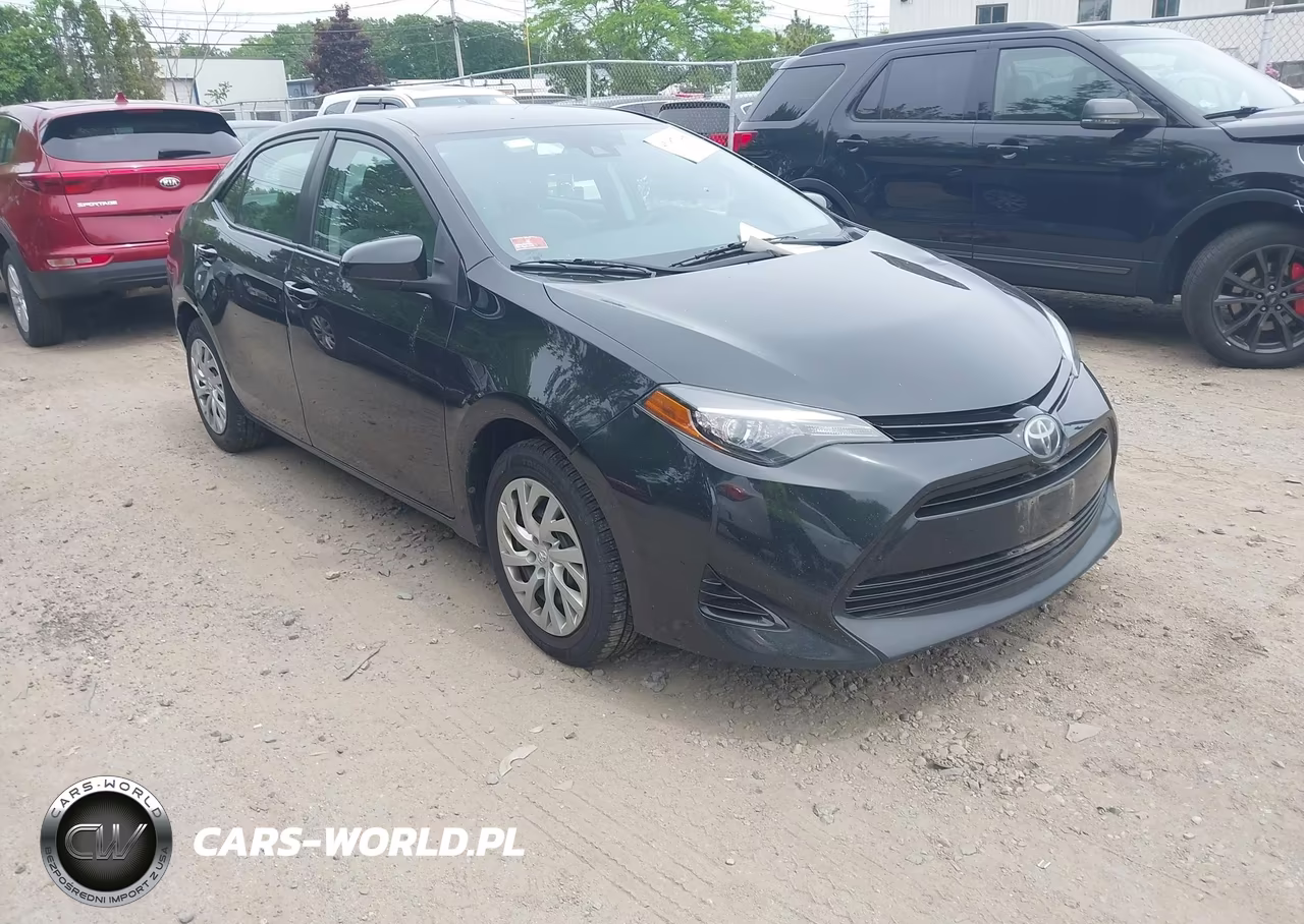 2017 Toyota Corolla Le – zdjęcie 1 z 17
