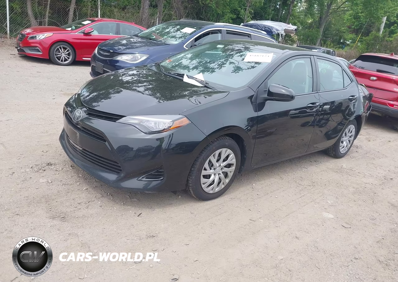 2017 Toyota Corolla Le VIN:2T1BURHE9HC802713 - 2