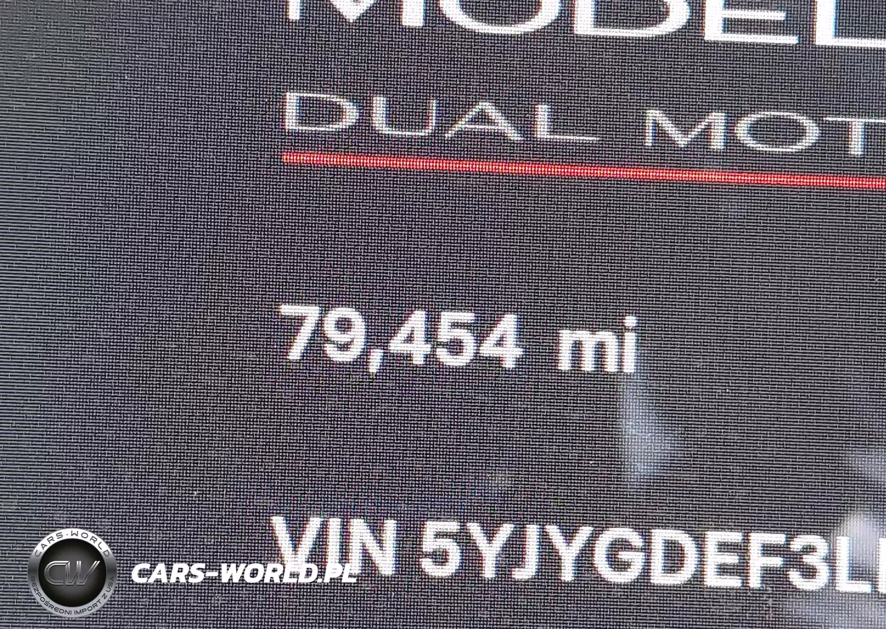 2020 Tesla Model Y Long Range Dual Motor All-Wheel Drive-Performance Dual Motor All-Wheel Drive VIN:5YJYGDEF3LF001944 - 16