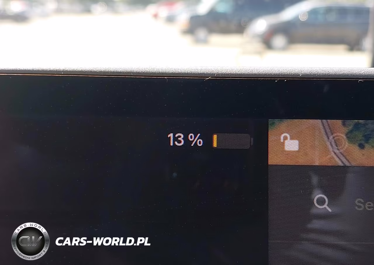 2020 Tesla Model Y Long Range Dual Motor All-Wheel Drive-Performance Dual Motor All-Wheel Drive VIN:5YJYGDEF3LF001944 - 18