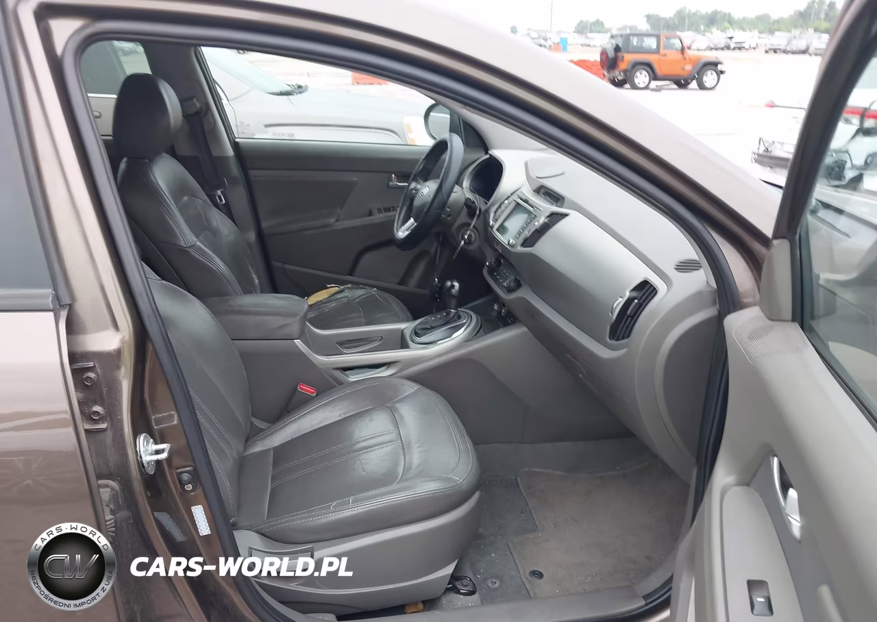 2012 Kia Sportage Lx VIN:KNDPB3A24C7197390 - 5