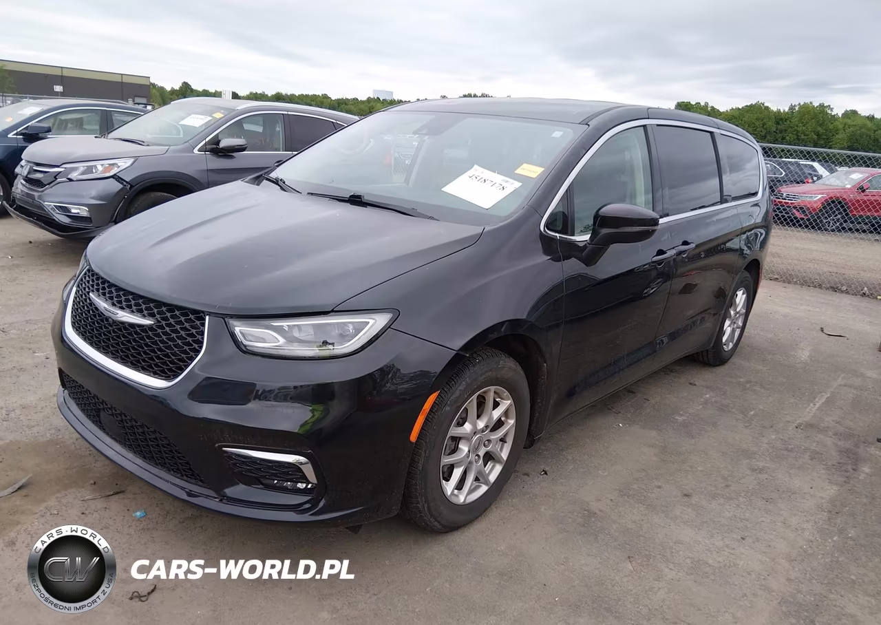 2023 Chrysler Pacifica Touring L VIN:2C4RC1BG5PR536540 - 2