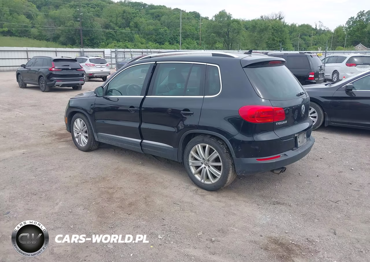 2013 Volkswagen Tiguan Se VIN:WVGBV7AX2DW510928 - 3