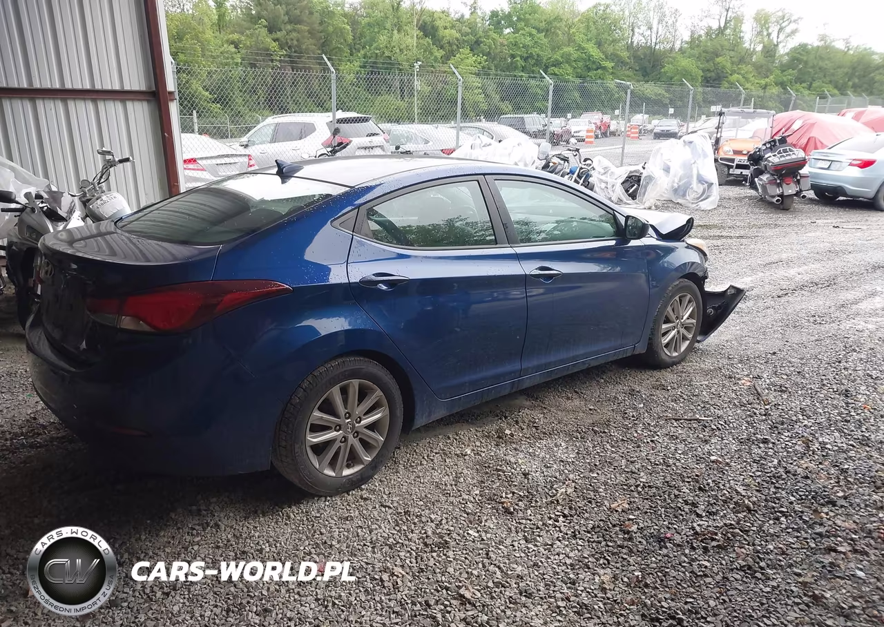 2015 Hyundai Elantra Se VIN:5NPDH4AEXFH570532 - 4