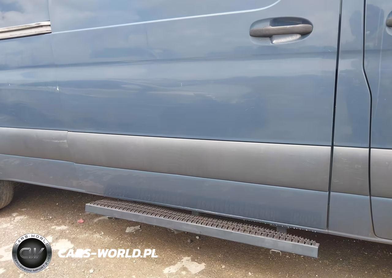 2019 Mercedes Benz Sprinter 2500 Delivery Van VIN:WD4PF1CD8KT012471 - 17