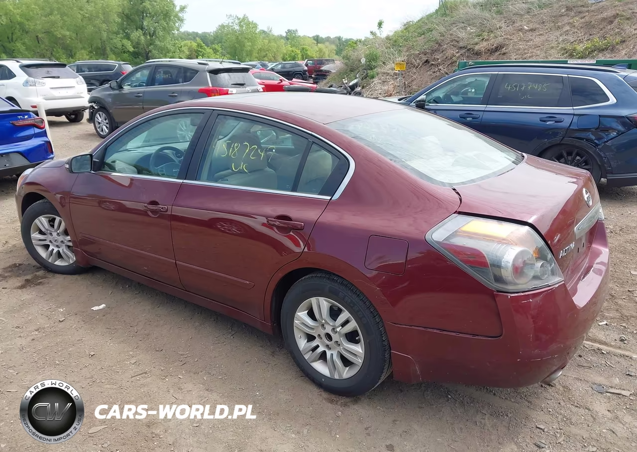 2011 Nissan Altima 2.5 S VIN:1N4AL2AP3BN402707 - 3
