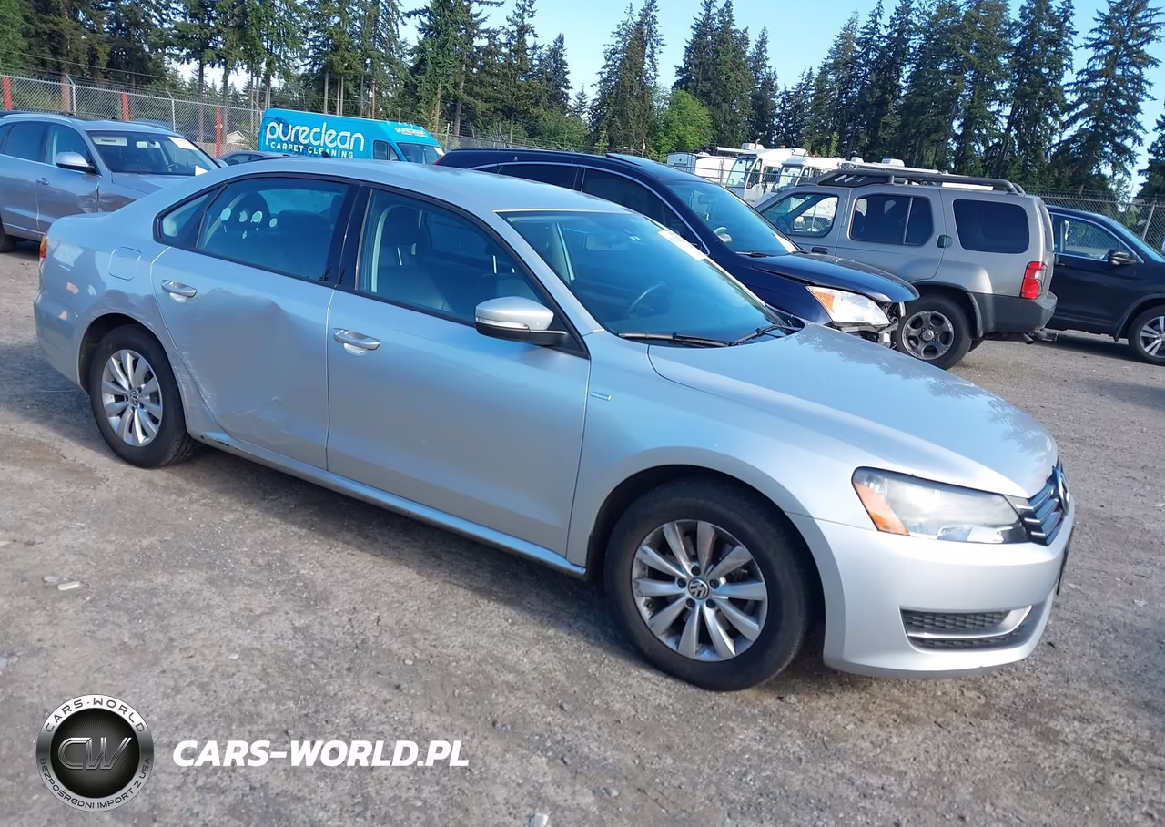2014 Volkswagen Passat 1.8T Wolfsburg Edition – zdjęcie 1 z 11