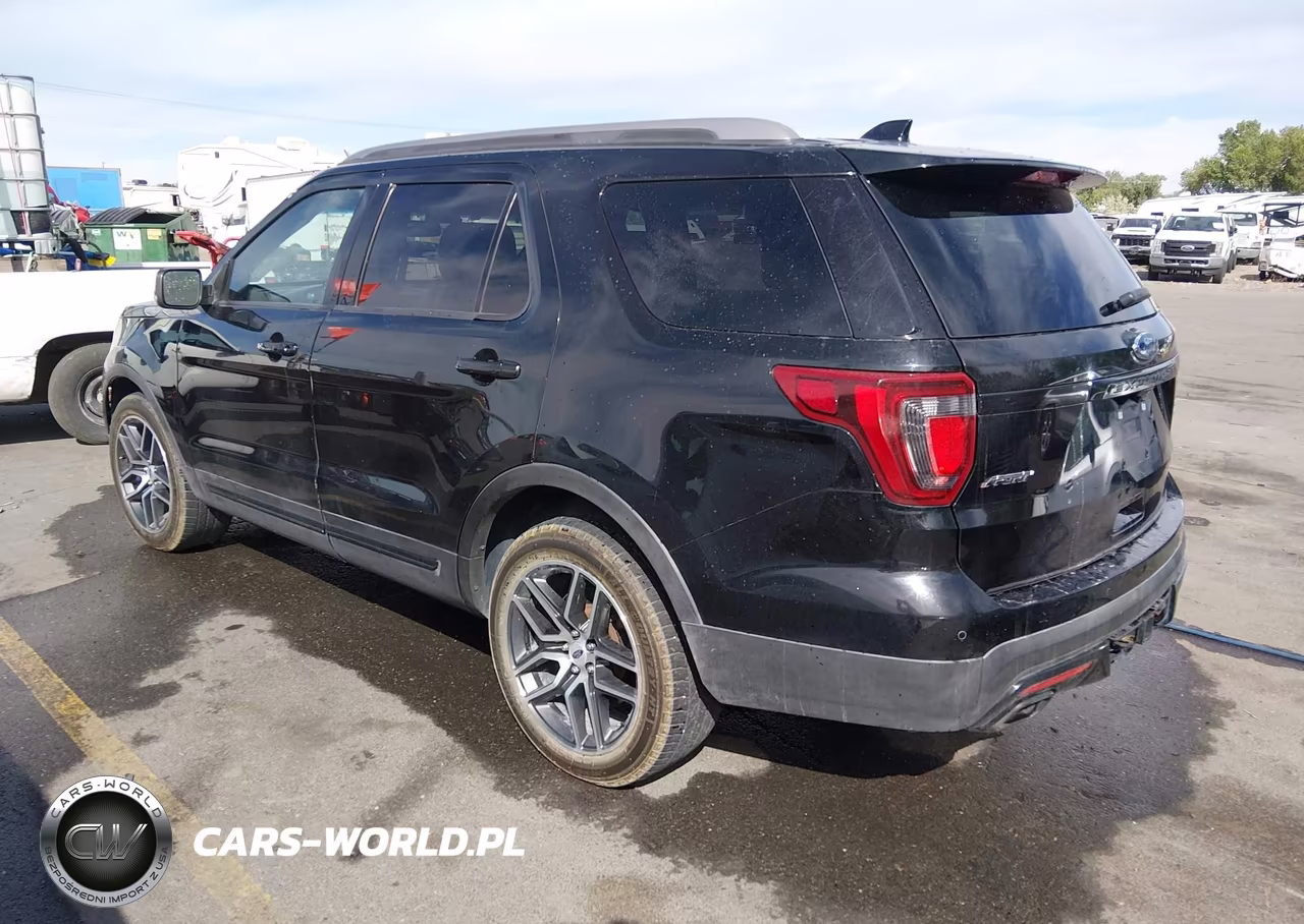 2016 Ford Explorer Sport VIN:1FM5K8GT6GGA00712 - 3