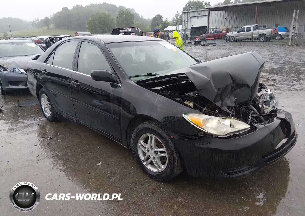 2004 Toyota Camry Le