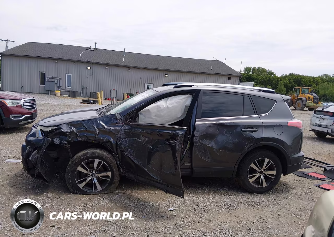 2017 Toyota Rav4 Xle VIN:JTMWFREV8HJ133645 - 14