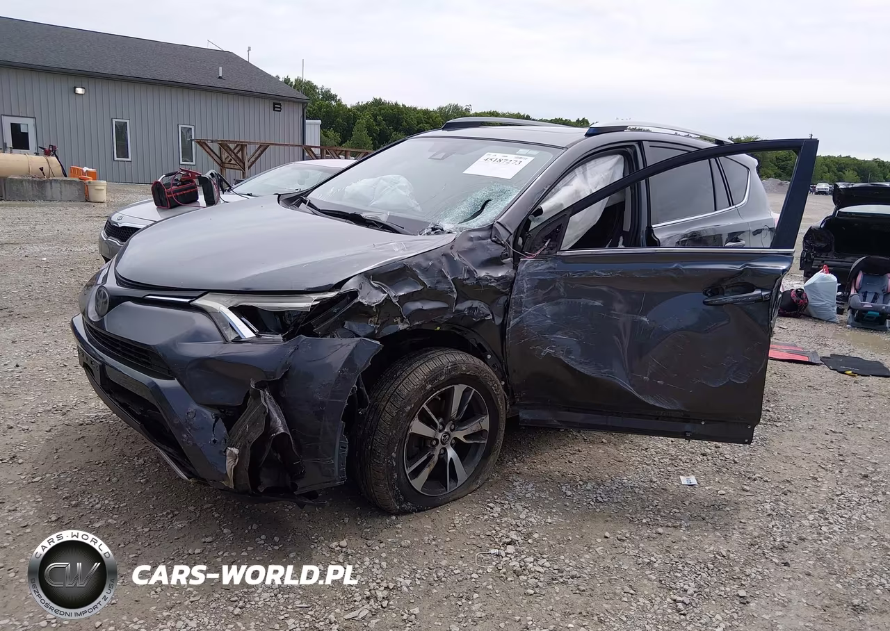 2017 Toyota Rav4 Xle VIN:JTMWFREV8HJ133645 - 2