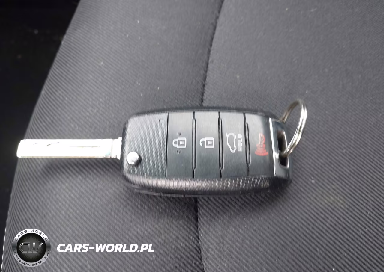 2017 Kia Soul + VIN:KNDJP3A54H7485743 - 11