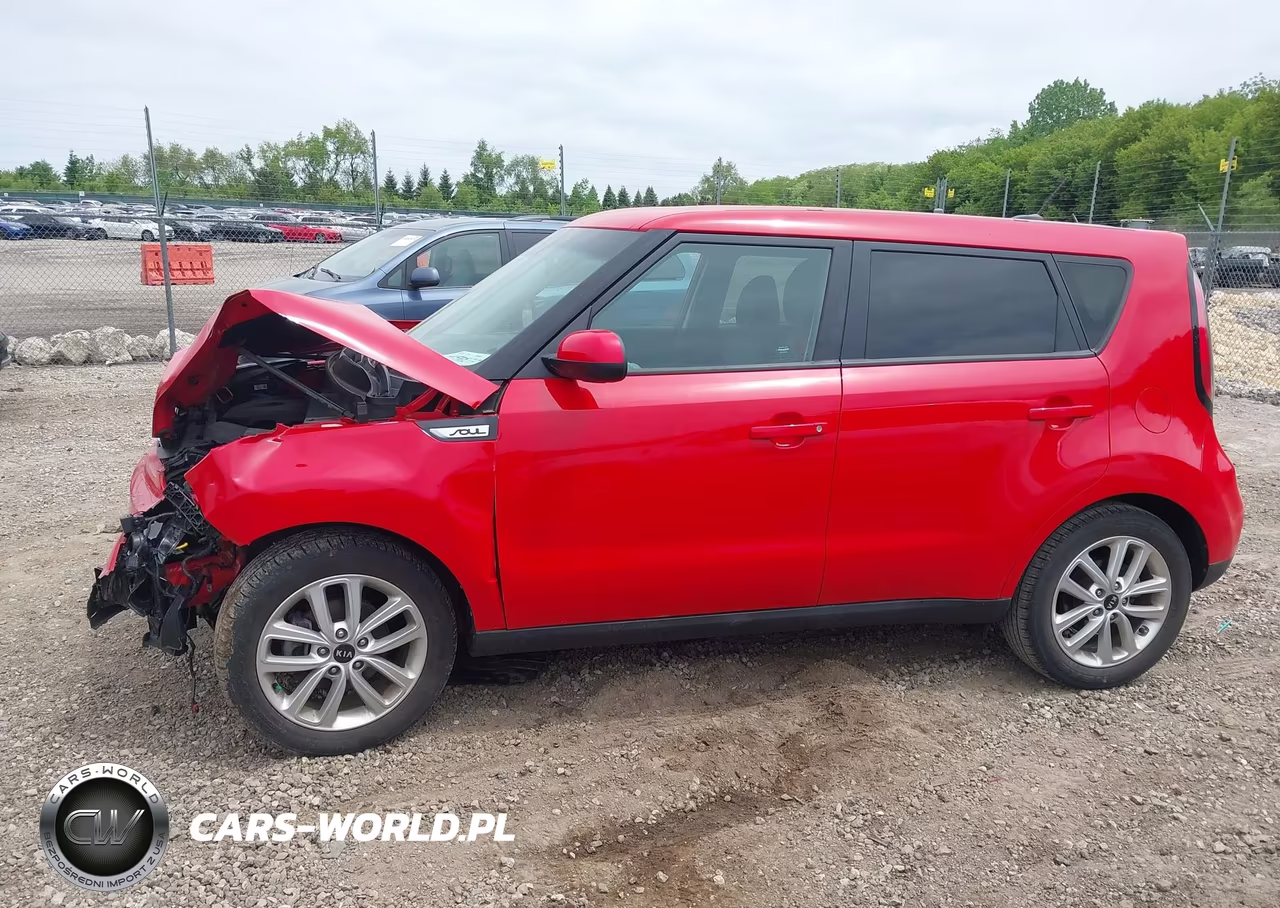 2017 Kia Soul + VIN:KNDJP3A54H7485743 - 14