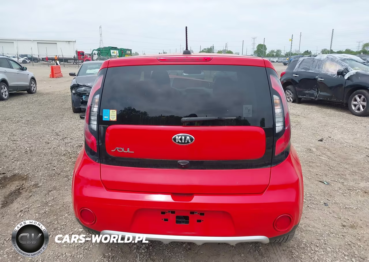 2017 Kia Soul + VIN:KNDJP3A54H7485743 - 16