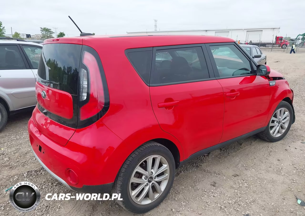 2017 Kia Soul + VIN:KNDJP3A54H7485743 - 4