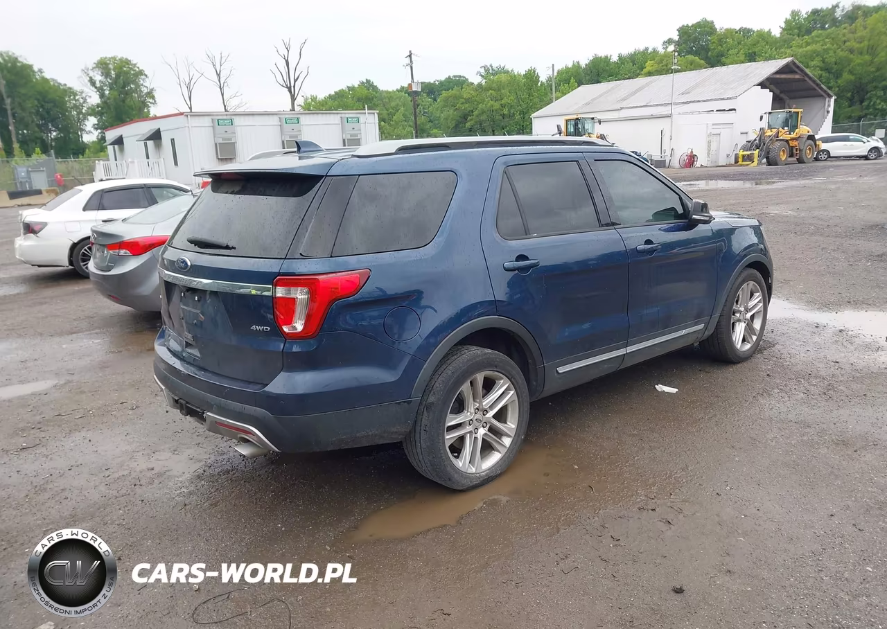2017 Ford Explorer Xlt VIN:1FM5K8D83HGB38239 - 4
