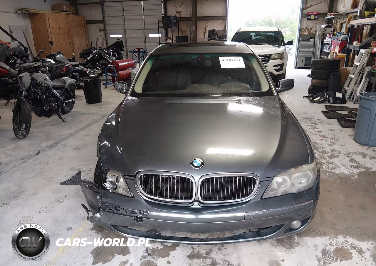 2006 BMW 750Li VIN:WBAHN83586DT35595 - 12