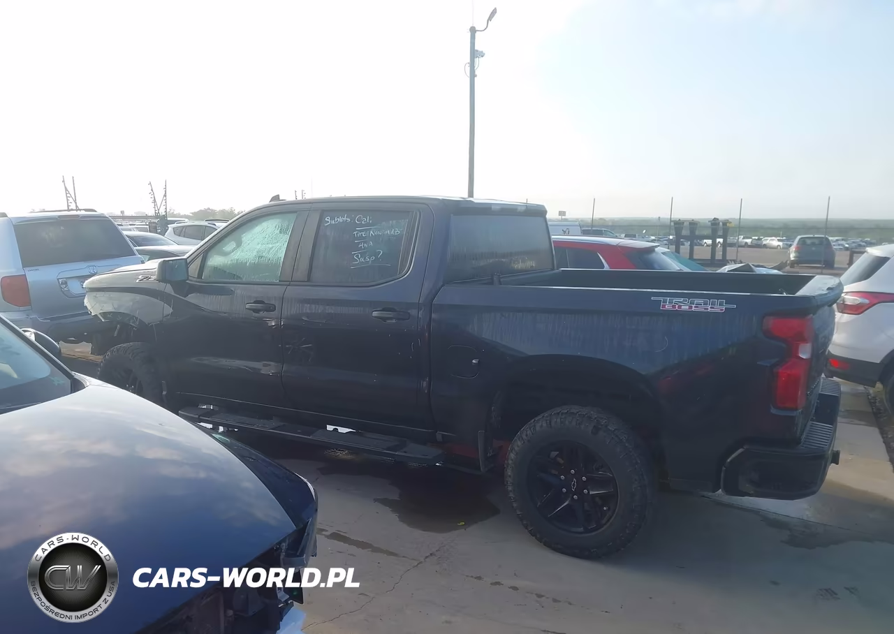 2022 Chevrolet Silverado 1500 4Wd Short Bed Custom Trail Boss VIN:3GCPDCED3NG585272 - 15
