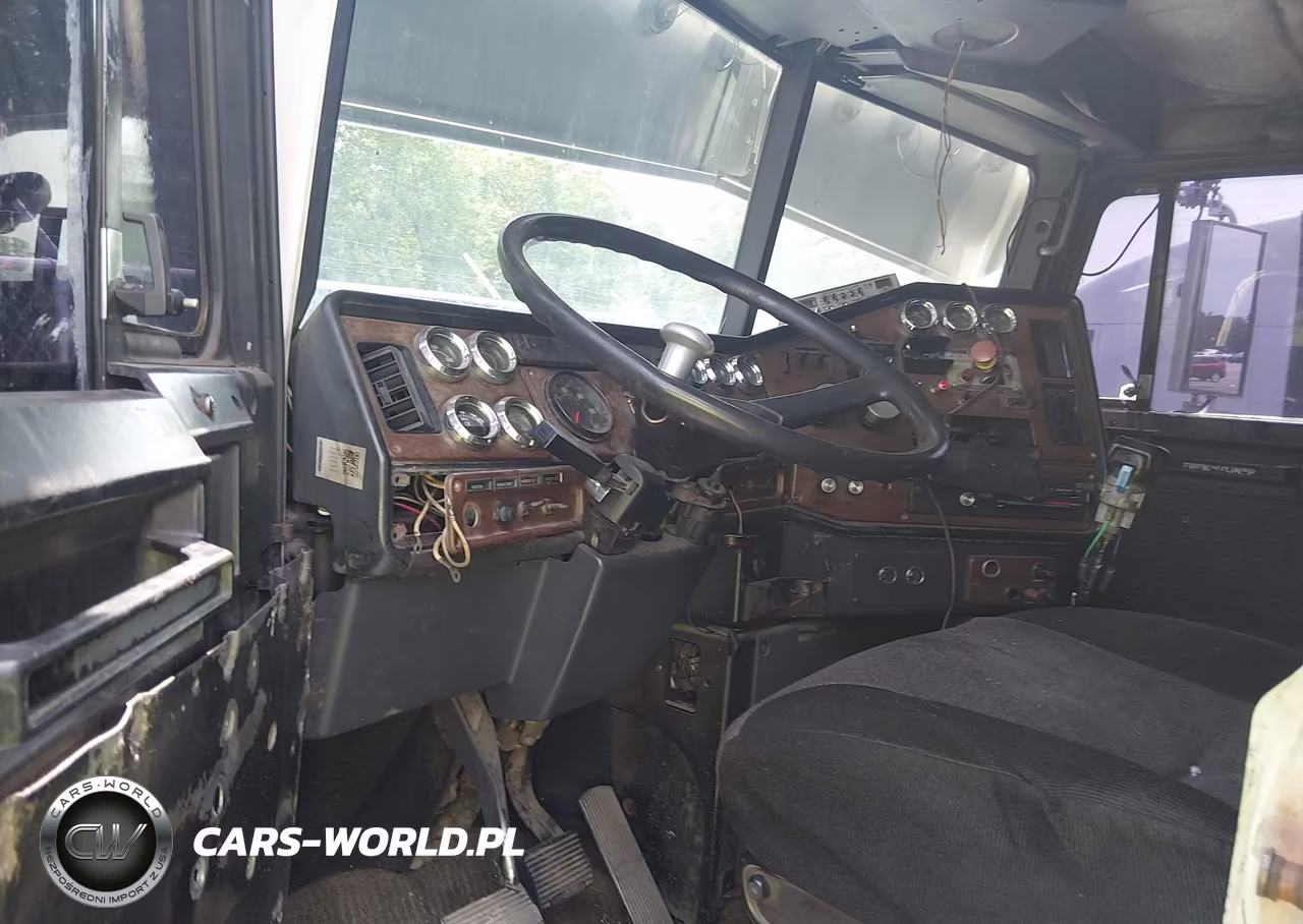 1992 Freightliner Conventional Fld120 VIN:1FUYDSYBXNH516585 - 7