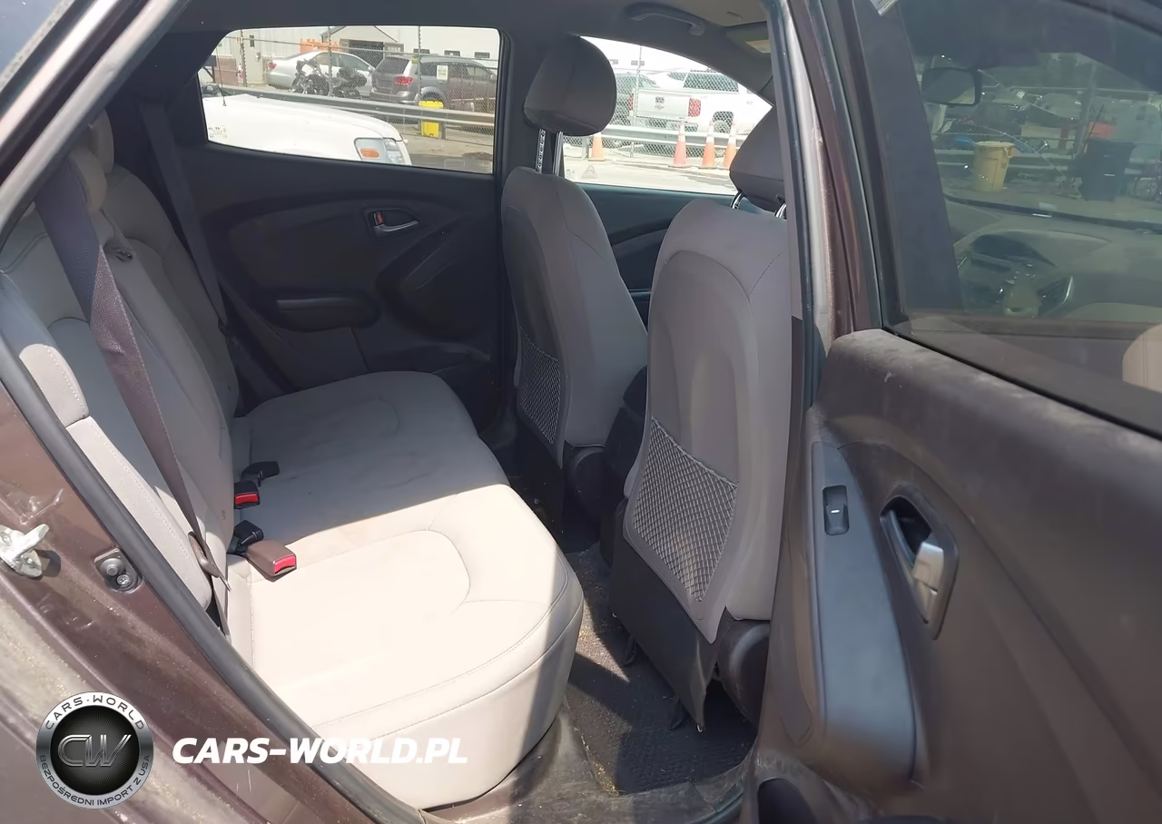 2015 Hyundai Tucson Gls VIN:KM8JT3AF1FU982117 - 8