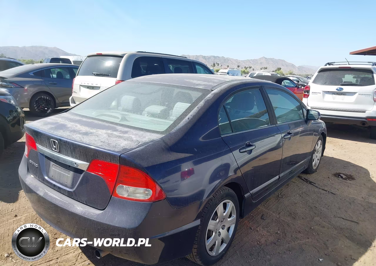 2009 Honda Civic Lx VIN:19XFA16579E028284 - 4