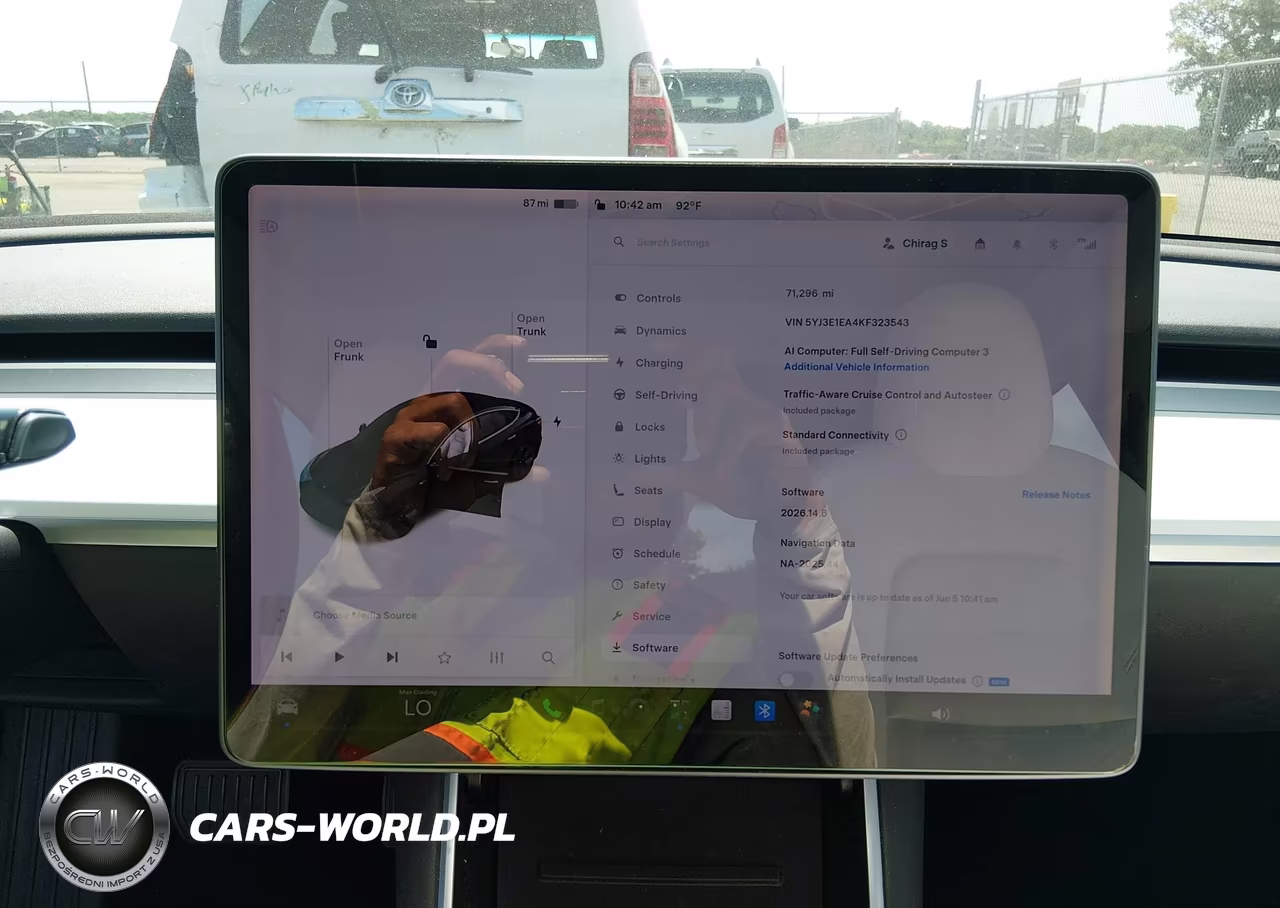 2019 Tesla Model 3 Long Range-Mid Range-Standard Range-Standard Range Plus VIN:5YJ3E1EA4KF323543 - 18