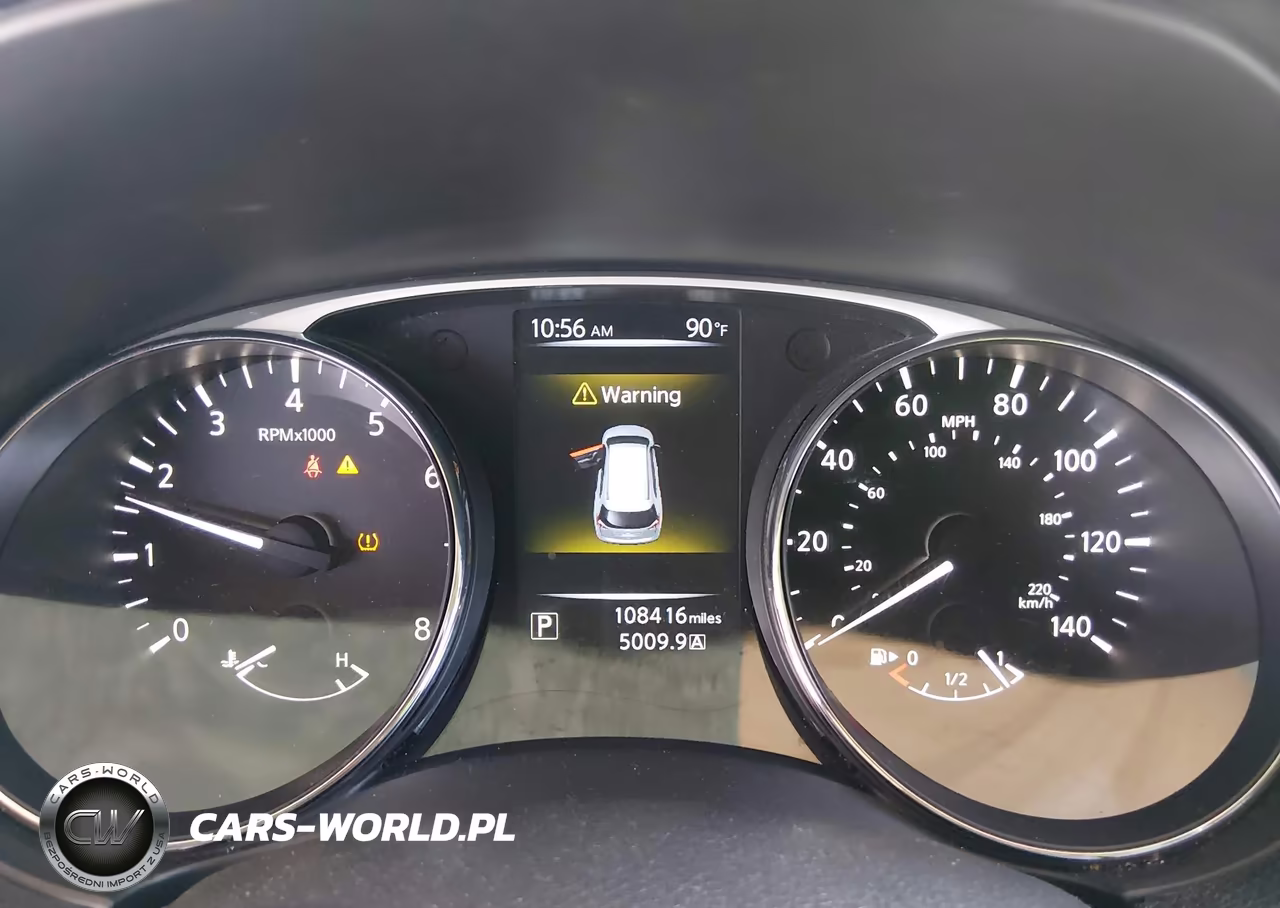 2014 Nissan Rogue S VIN:5N1AT2MTXEC779646 - 7