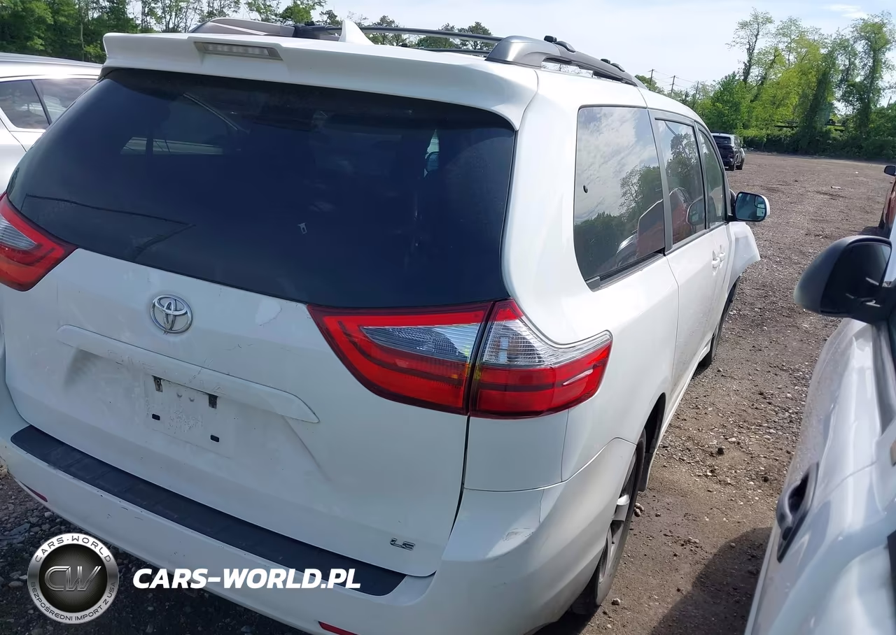 2020 Toyota Sienna Le VIN:5TDKZ3DC6LS049659 - 4
