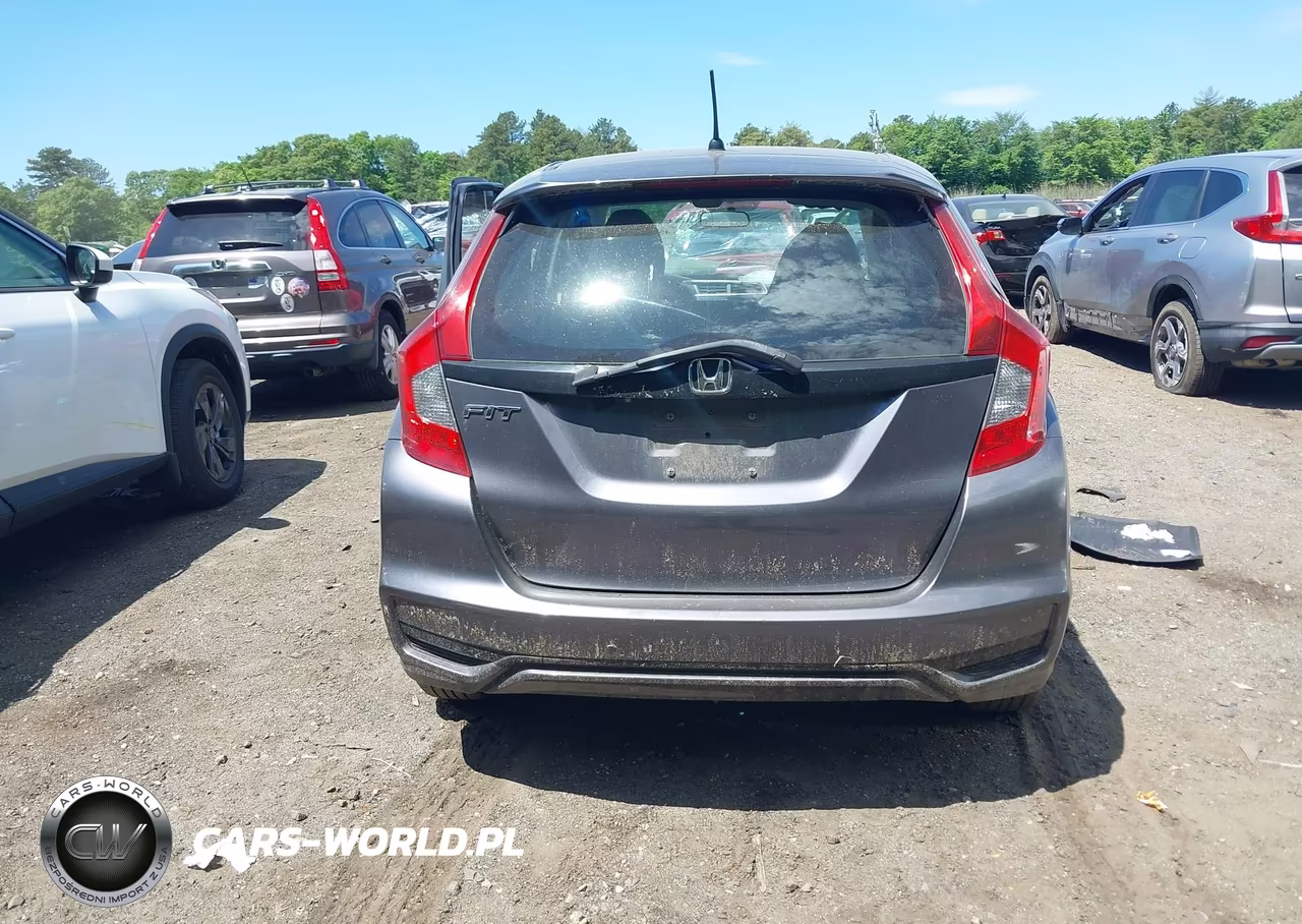 2019 Honda Fit Lx VIN:3HGGK5H45KM724300 - 16