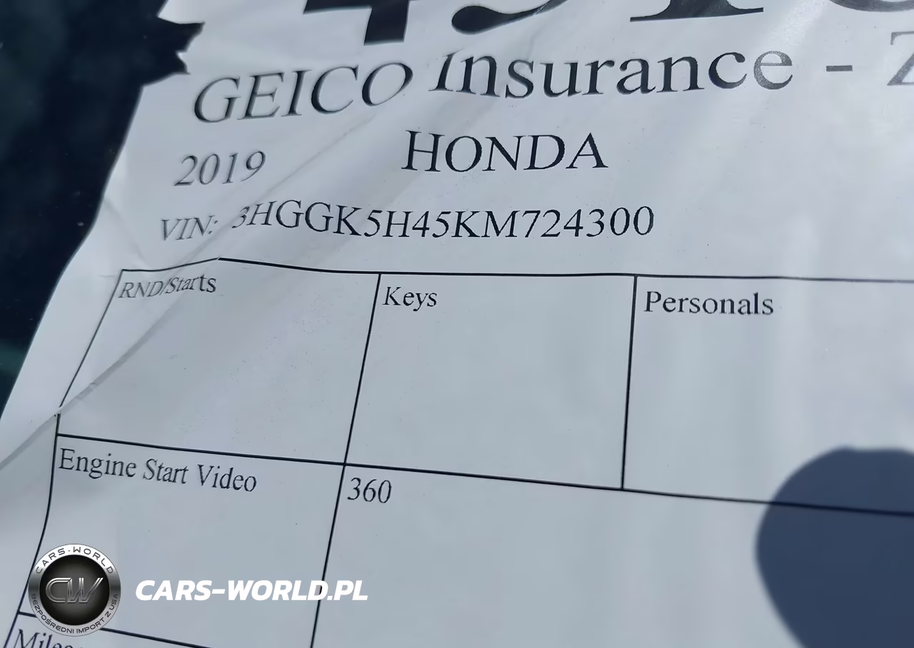2019 Honda Fit Lx VIN:3HGGK5H45KM724300 - 17