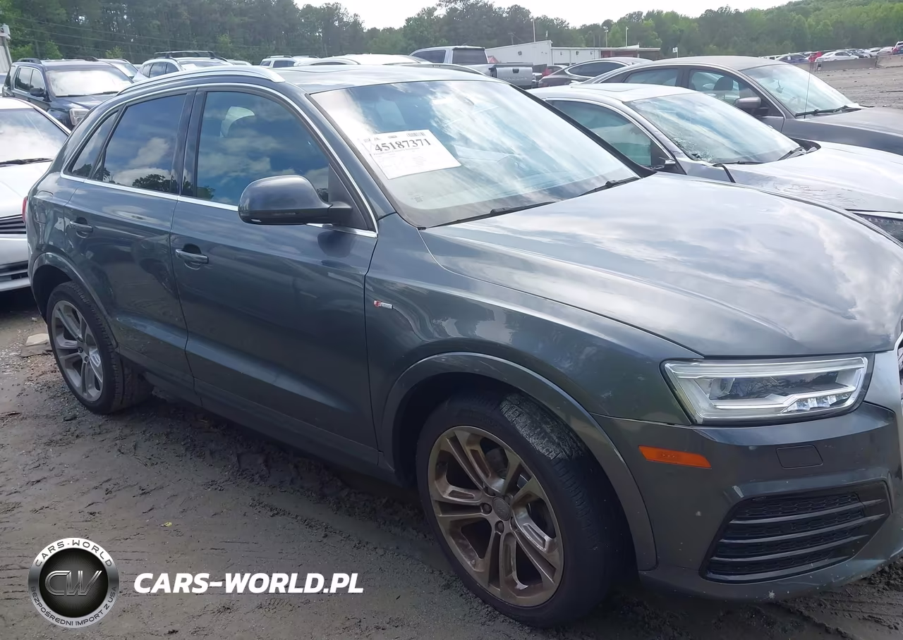 2018 Audi Q3 2.0T Premium VIN:WA1HCCFS4JR021204 - 13