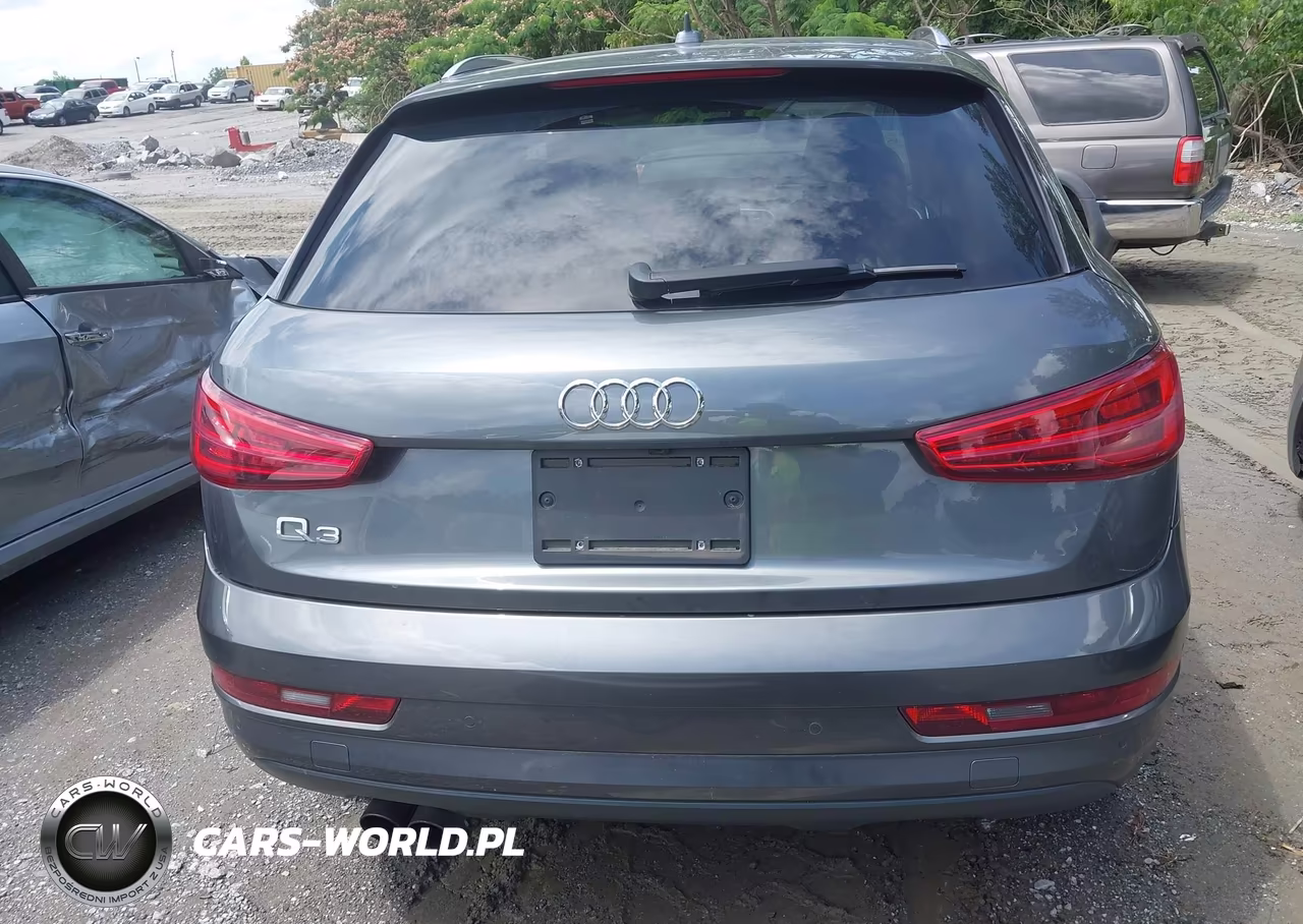 2018 Audi Q3 2.0T Premium VIN:WA1HCCFS4JR021204 - 16